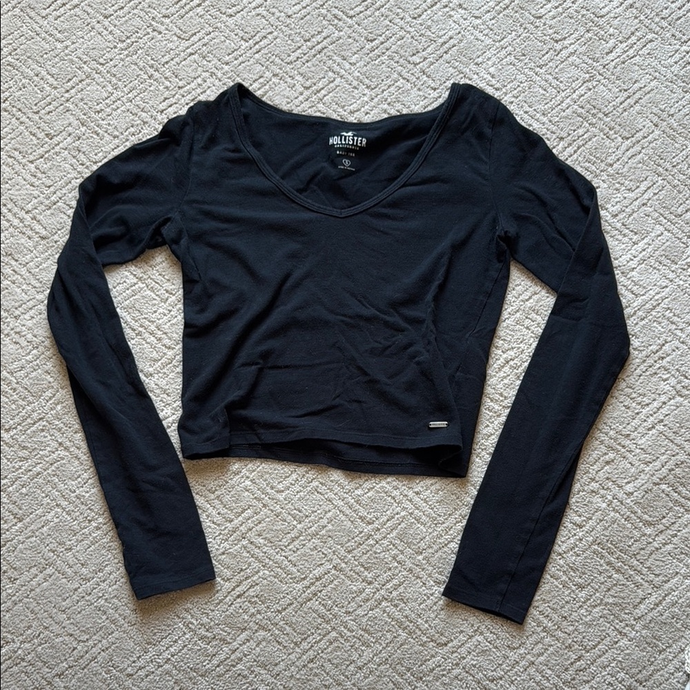Hollister Black Fitted Crop Blouse